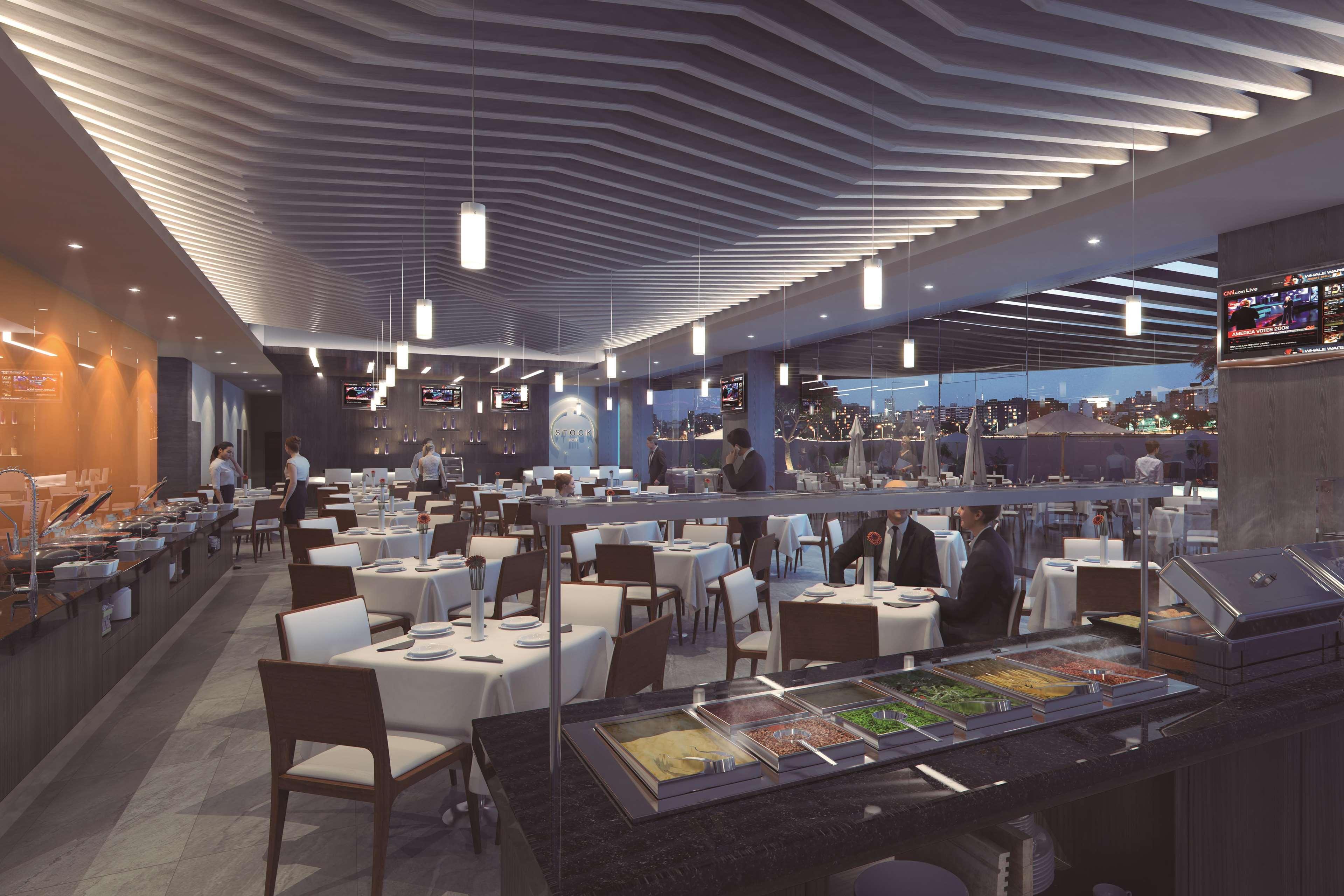Camino Real Fashion Drive Monterrey Hotel San Pedro Garza Garcia Bagian luar foto The interior of the restaurant